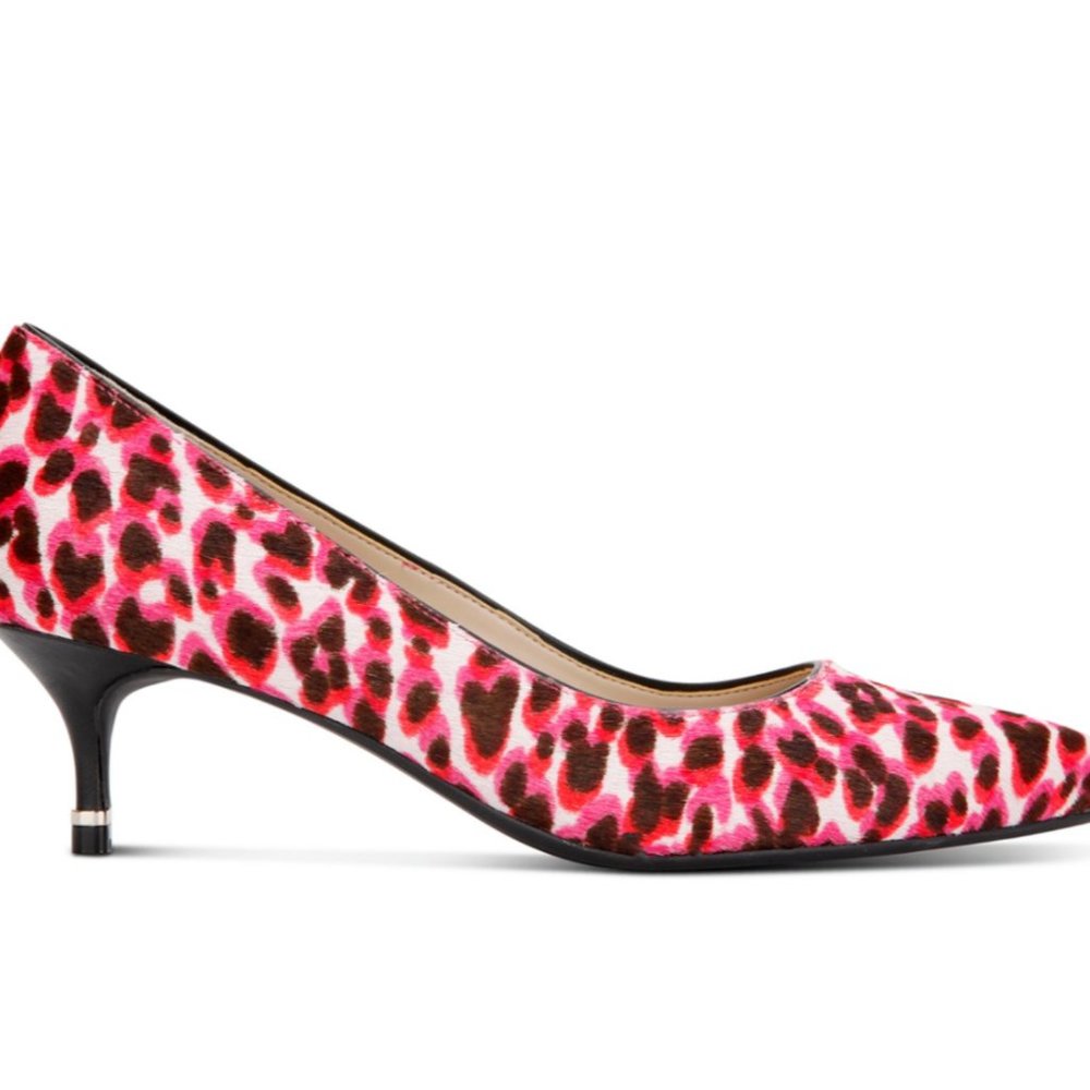 Kenneth Cole Classic Morgan Red Leopard Multi Calf Hair Fabric Pumps Heels 6.5
